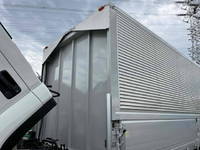 いすゞフォワードアルミウイング中型（4t）[写真27]