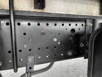 いすゞフォワードアルミウイング中型（4t）[写真31]