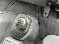 いすゞフォワードアルミウイング中型（4t）[写真40]