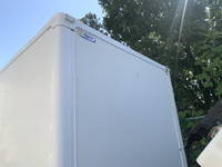 いすゞエルフ保冷バン小型（2t・3t）[写真15]