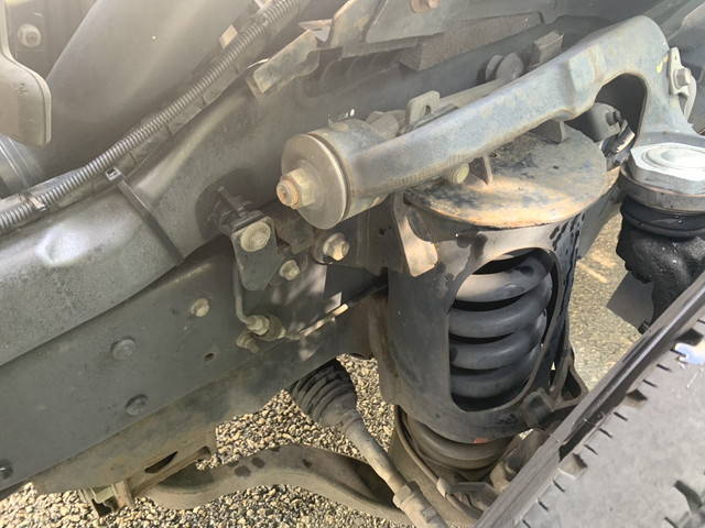 いすゞエルフ保冷バン小型（2t・3t）[写真28]