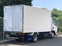 いすゞエルフ保冷バン小型（2t・3t）[写真02]