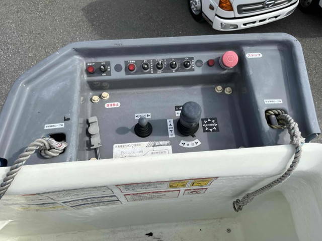 日野デュトロ高所作業車小型（2t・3t）[写真14]