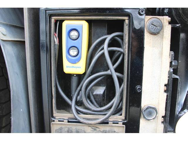 日野デュトロ平ボディ小型（2t・3t）[写真19]