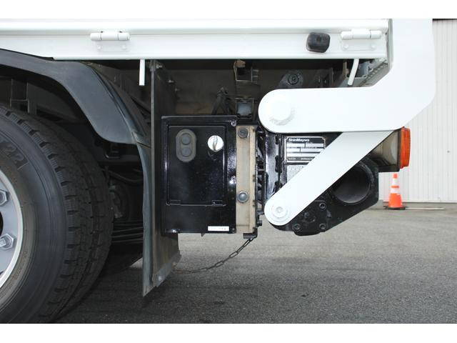 日野デュトロ平ボディ小型（2t・3t）[写真21]