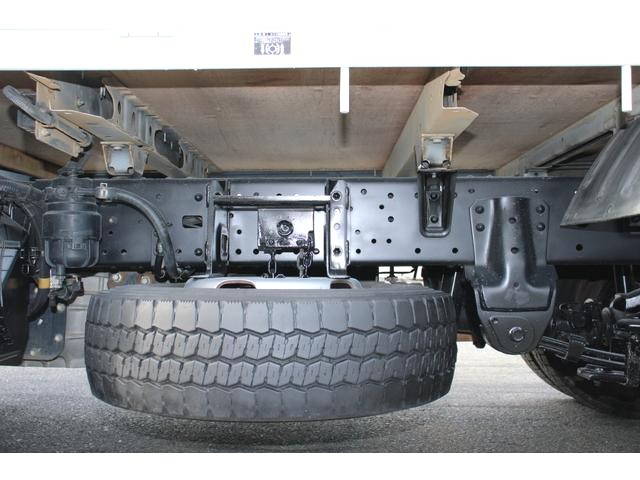 日野デュトロ平ボディ小型（2t・3t）[写真22]