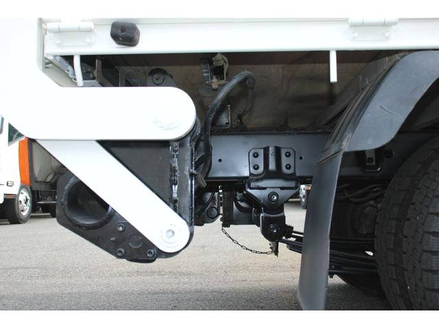 日野デュトロ平ボディ小型（2t・3t）[写真24]