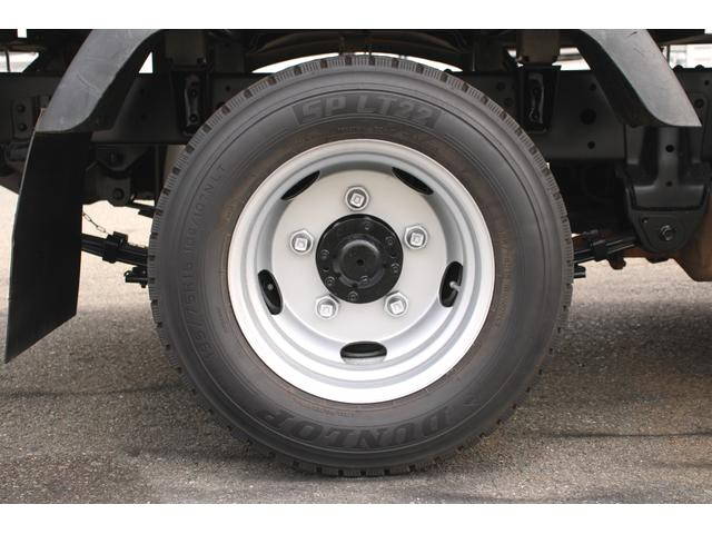 日野デュトロ平ボディ小型（2t・3t）[写真28]