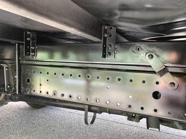 日野デュトロアルミバン小型（2t・3t）[写真19]