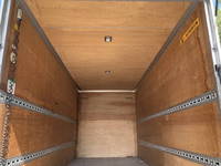 日野デュトロアルミバン小型（2t・3t）[写真24]