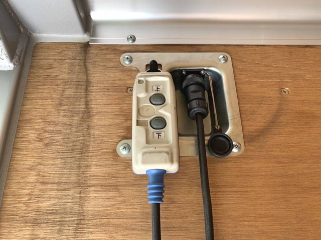 日野デュトロアルミバン小型（2t・3t）[写真27]