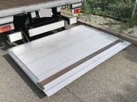 日野デュトロアルミバン小型（2t・3t）[写真05]