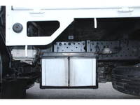 いすゞエルフ平ボディ小型（2t・3t）[写真18]