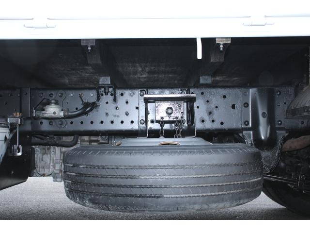 いすゞエルフ平ボディ小型（2t・3t）[写真23]