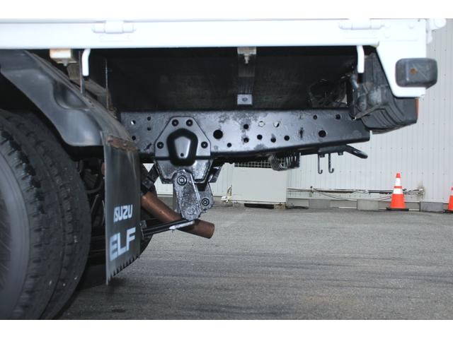 いすゞエルフ平ボディ小型（2t・3t）[写真24]