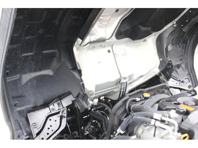 いすゞエルフ平ボディ小型（2t・3t）[写真09]