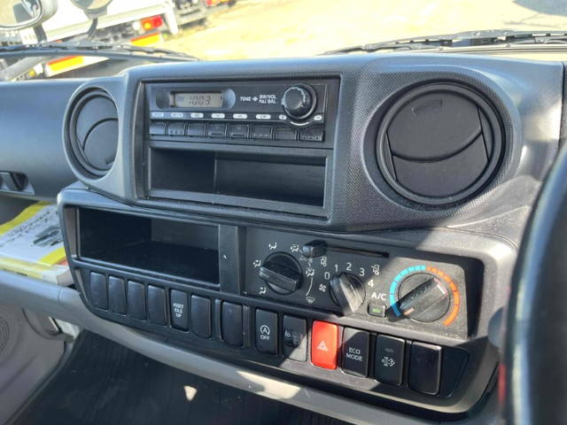 日野デュトロ平ボディ小型（2t・3t）[写真34]