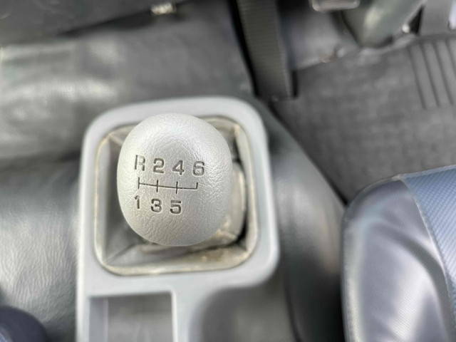 三菱ふそうファイターコンテナ専用車中型（4t）[写真36]