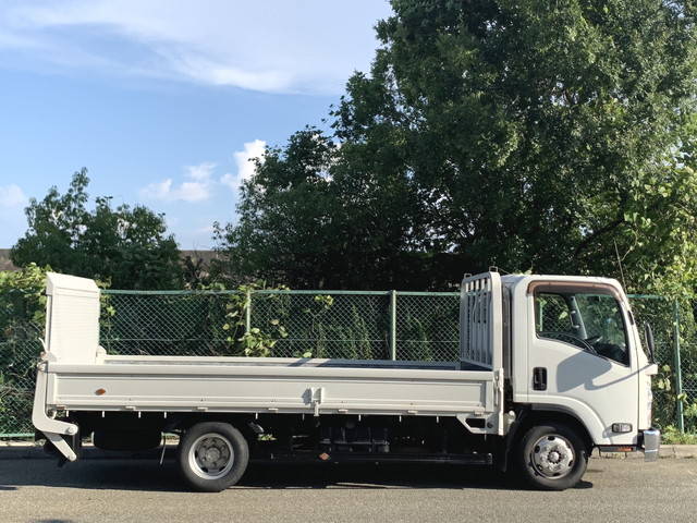 いすゞエルフ平ボディ小型（2t・3t）[写真12]