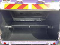 いすゞエルフパッカー車（塵芥車）小型（2t・3t）[写真11]