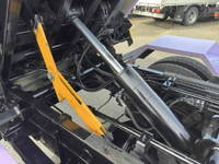 いすゞエルフパッカー車（塵芥車）小型（2t・3t）[写真17]