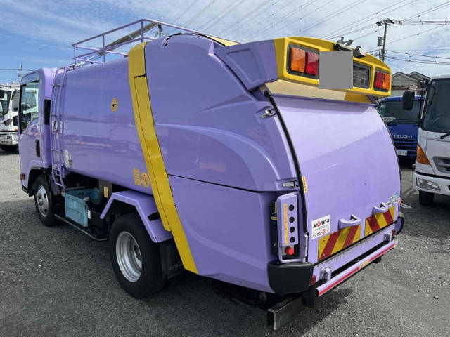 いすゞエルフパッカー車（塵芥車）小型（2t・3t）[写真02]