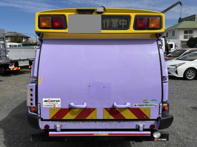 いすゞエルフパッカー車（塵芥車）小型（2t・3t）[写真07]