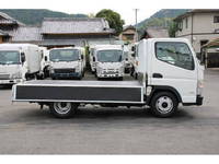 三菱ふそうキャンター平ボディ小型（2t・3t）[写真12]