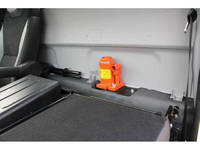 三菱ふそうキャンター平ボディ小型（2t・3t）[写真35]