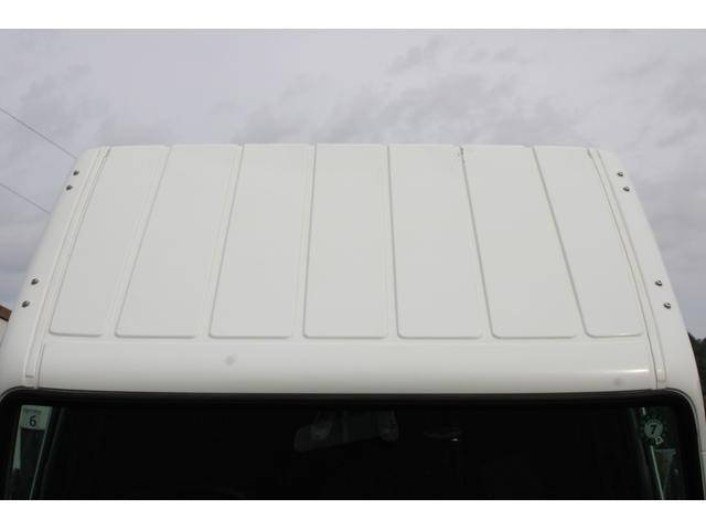 三菱ふそうキャンター平ボディ小型（2t・3t）[写真08]