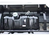 いすゞエルフ平ボディ小型（2t・3t）[写真23]