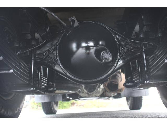 いすゞエルフ平ボディ小型（2t・3t）[写真23]