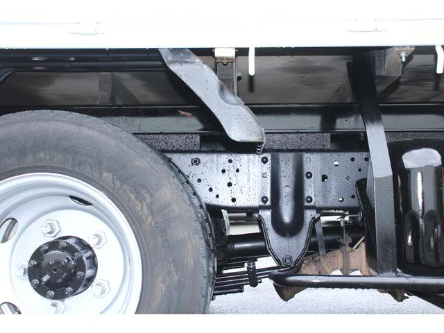 いすゞエルフ平ボディ小型（2t・3t）[写真25]