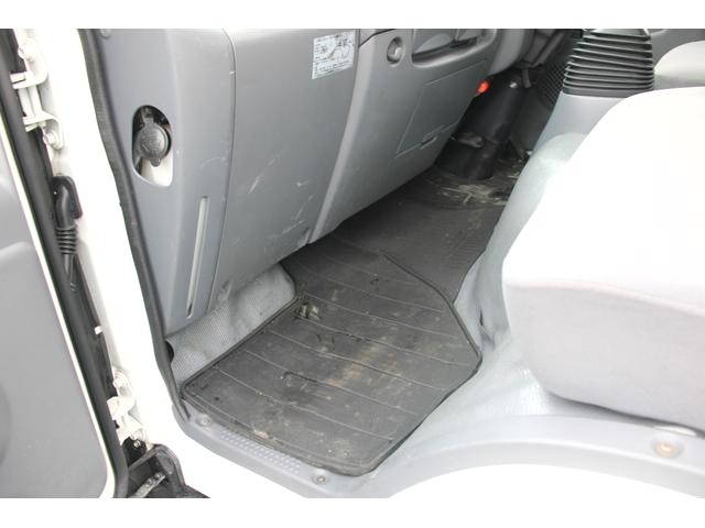 いすゞエルフ平ボディ小型（2t・3t）[写真35]