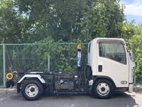 いすゞエルフコンテナ専用車小型（2t・3t）[写真04]