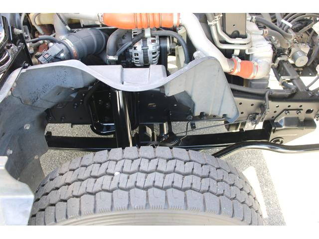 三菱ふそうキャンタークレーン4段小型（2t・3t）[写真11]