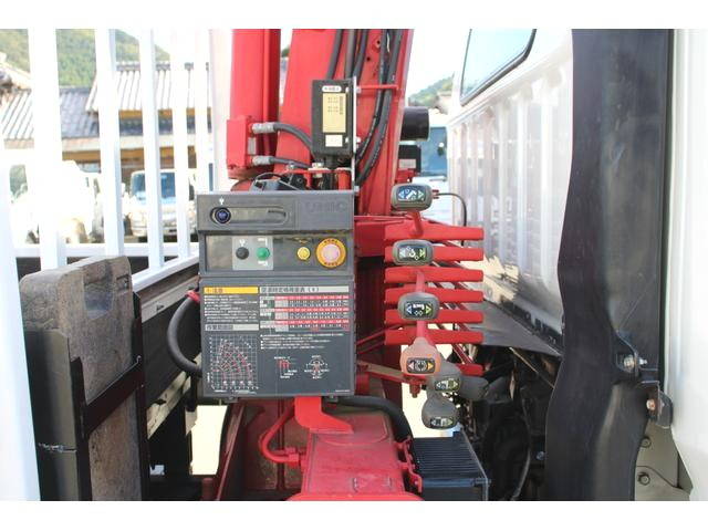 三菱ふそうキャンタークレーン4段小型（2t・3t）[写真19]