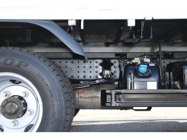 三菱ふそうキャンタークレーン4段小型（2t・3t）[写真26]