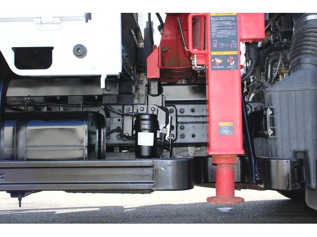 三菱ふそうキャンタークレーン4段小型（2t・3t）[写真27]