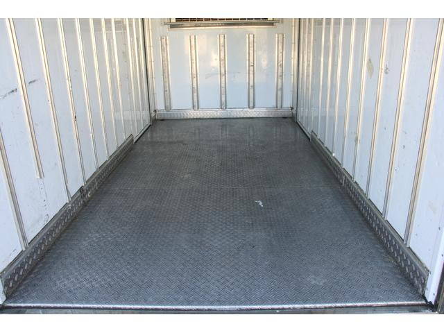 三菱ふそうキャンター冷凍車（冷蔵車）小型（2t・3t）[写真11]