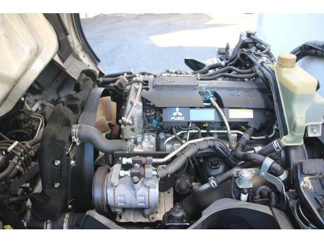 三菱ふそうキャンター冷凍車（冷蔵車）小型（2t・3t）[写真08]