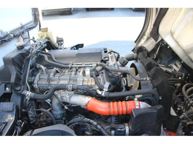 三菱ふそうキャンター冷凍車（冷蔵車）小型（2t・3t）[写真09]