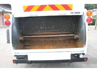 いすゞエルフパッカー車（塵芥車）小型（2t・3t）[写真12]