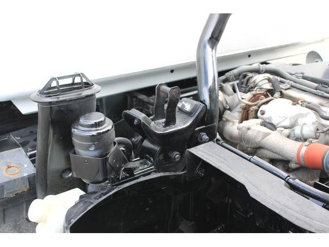 いすゞエルフパッカー車（塵芥車）小型（2t・3t）[写真16]