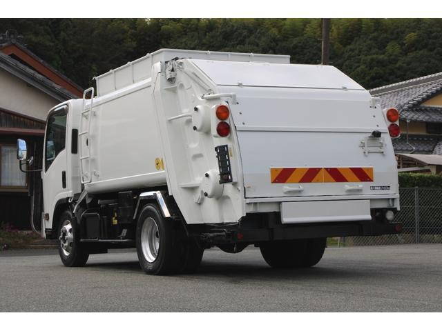 いすゞエルフパッカー車（塵芥車）小型（2t・3t）[写真02]