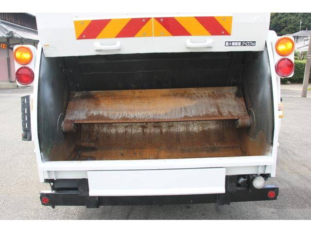 いすゞエルフパッカー車（塵芥車）小型（2t・3t）[写真08]