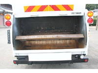 いすゞエルフパッカー車（塵芥車）小型（2t・3t）[写真10]