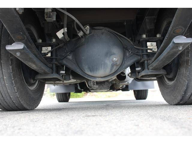 いすゞエルフ平ボディ小型（2t・3t）[写真19]