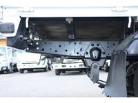 いすゞエルフ平ボディ小型（2t・3t）[写真21]