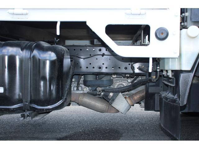 いすゞエルフ平ボディ小型（2t・3t）[写真22]